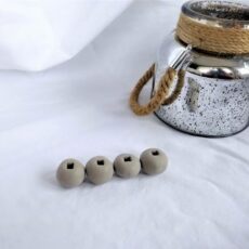 Essential oils clay dispenser.