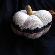 Mindful Pumpkin - Sand
